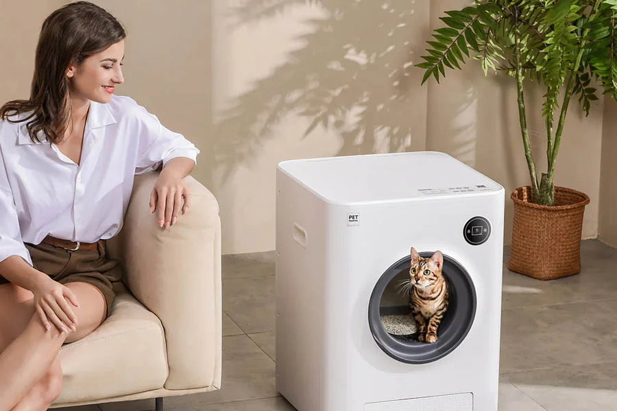 kitty litter box that cleans itself